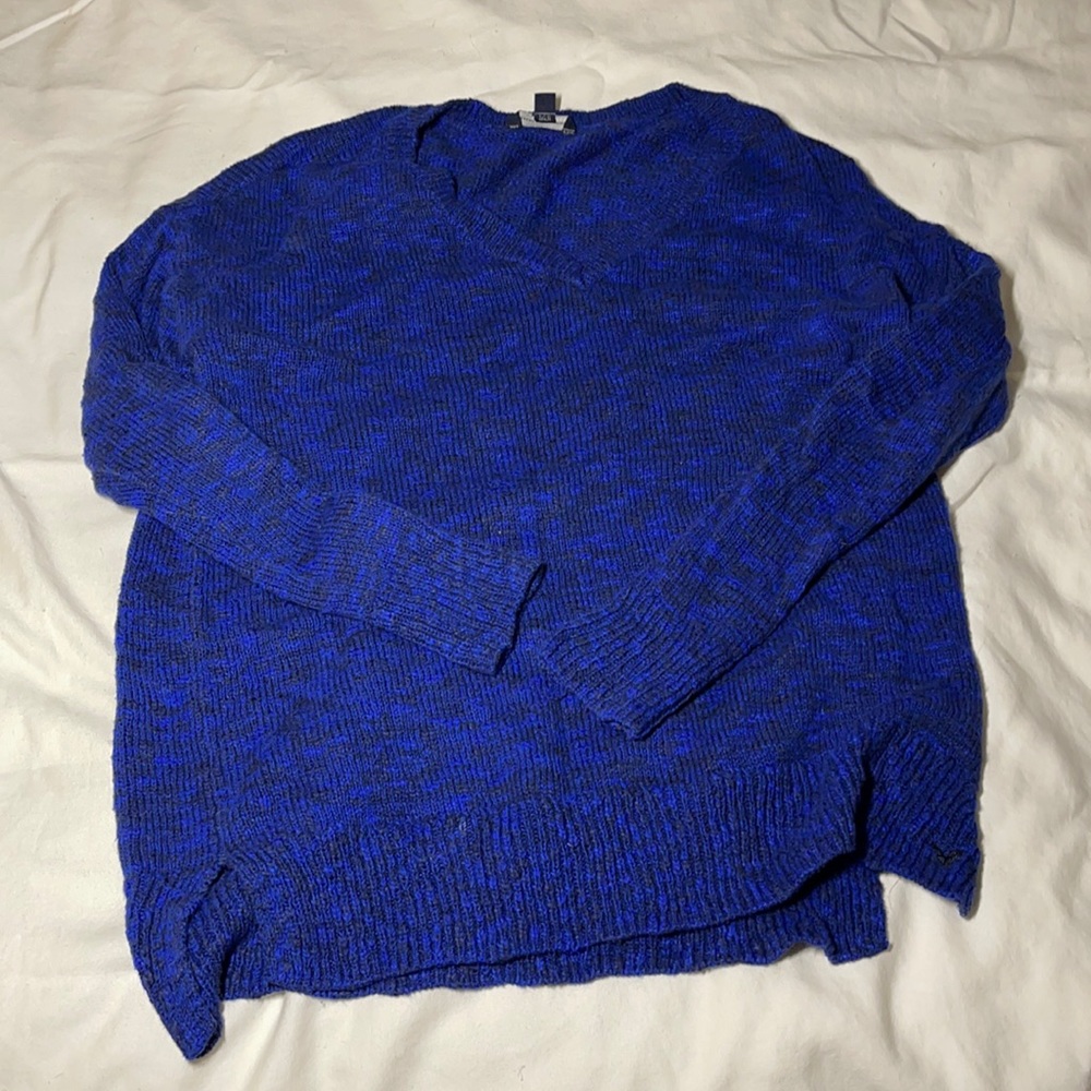 American Eagle blue sweater ( size small )